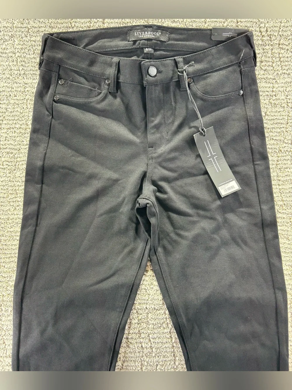 NWT Liverpool Women’s Size 8/29 Black High Rise Skinny Jeans